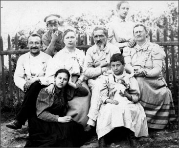 Липецк. Семья Великолеповых, 
1898 г.